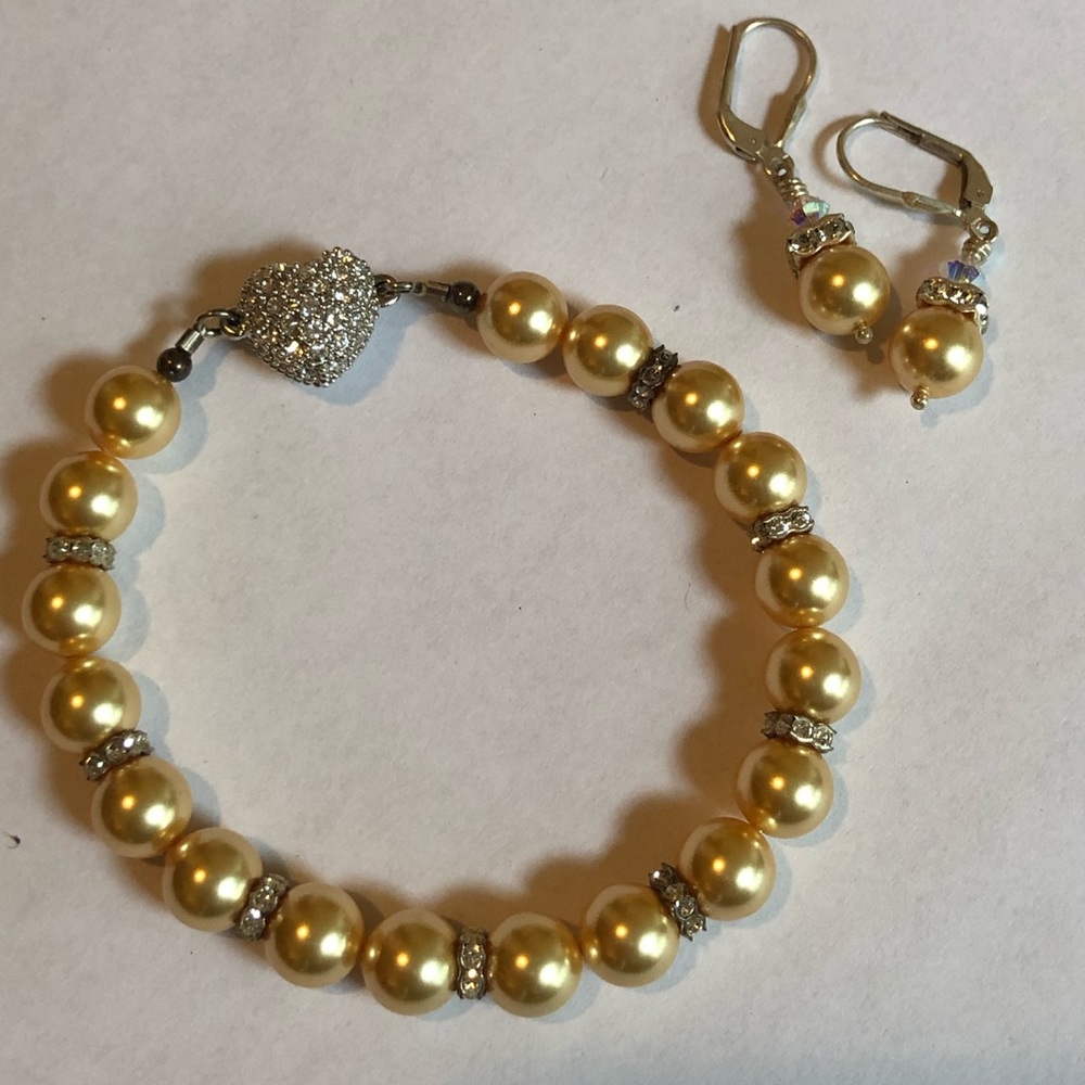 Gold Pearl Bracelet & Earrings